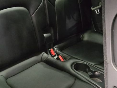 Used 2024 Tesla Model Y Long Range AWD/4WD image 12