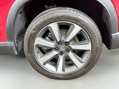 Used 2025 Honda Pilot Elite image 33