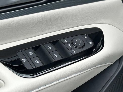 New 2026 Nissan Murano Platinum w/ Cargo Package AWD/4WD image 18
