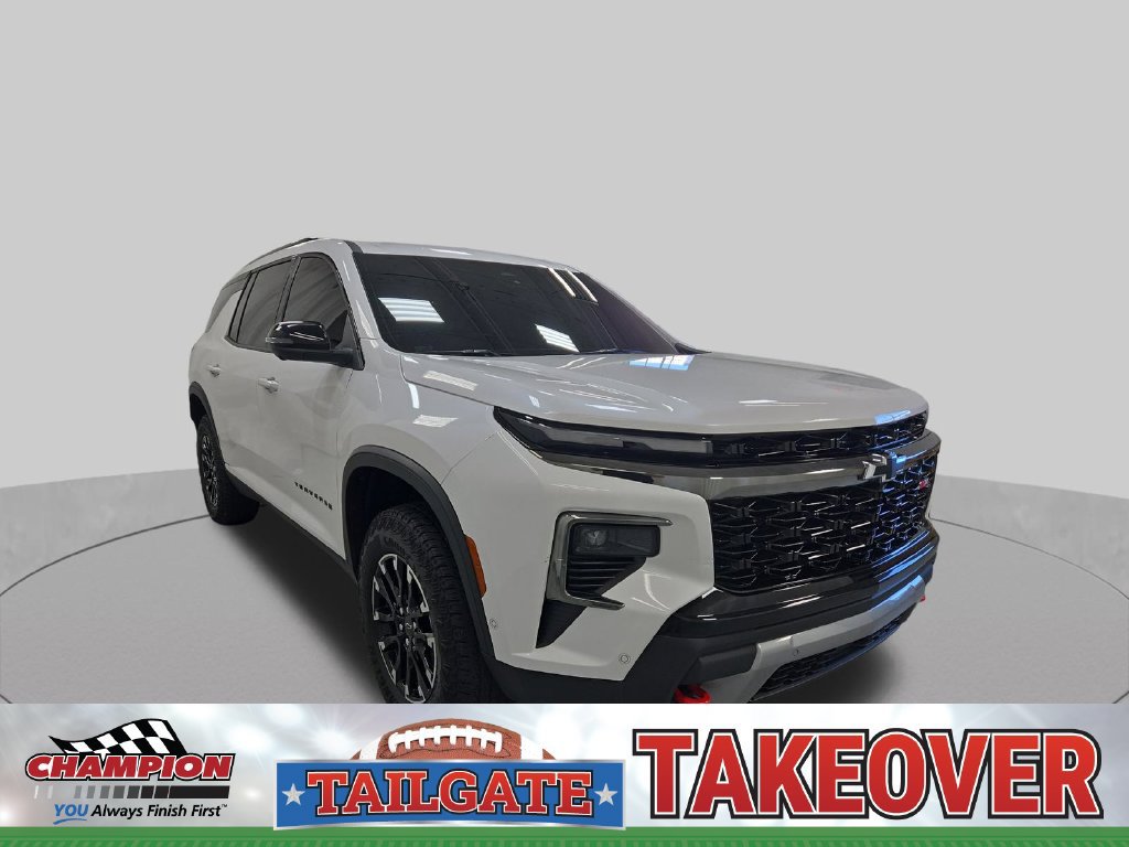 Used 2025 Chevrolet Traverse Z71 w/ Enhanced Driving Package AWD/4WD image 9