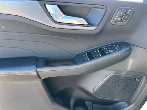 Used 2023 Ford Escape Active w/ Tech Pack #2 image 25
