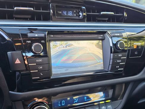 Used 2016 Toyota Corolla S FWD image 28