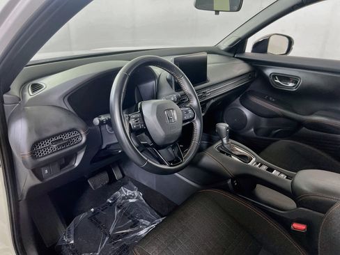 Used 2026 Honda HR-V Sport image 9