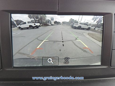 Used 2019 Ford Transit Connect XL image 16