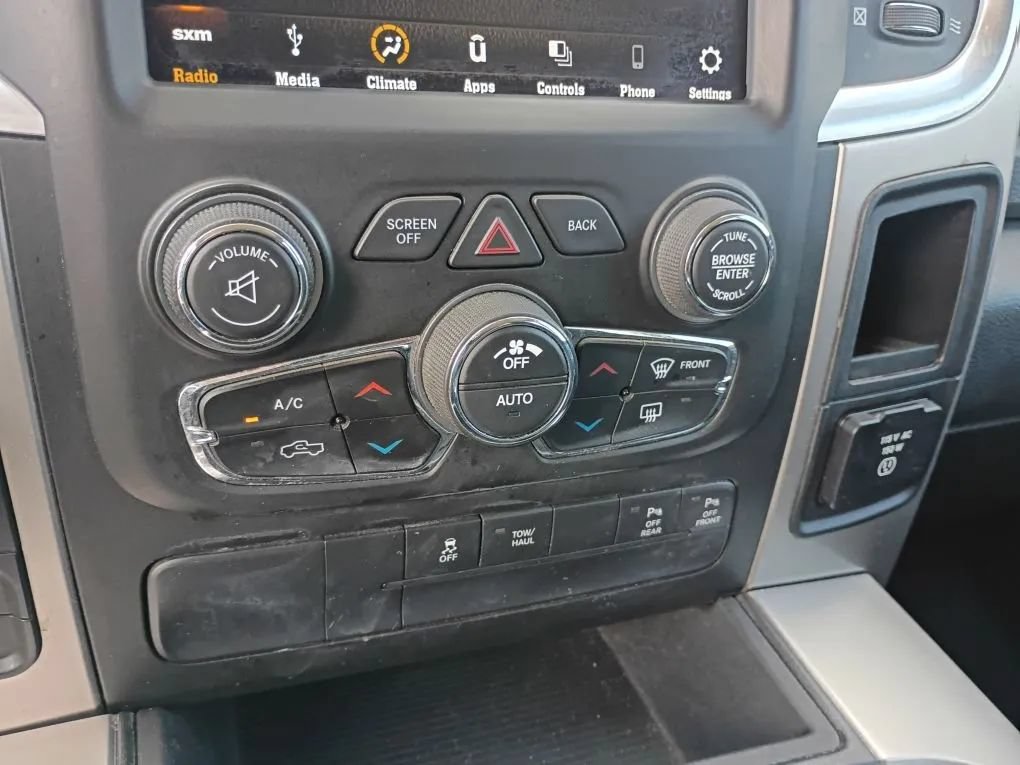Used 2019 RAM 1500 Lone Star AWD/4WD image 12