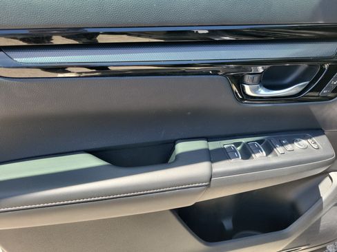 Certified 2023 Honda CR-V EX-L image 17