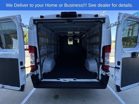 Used 2025 RAM ProMaster 2500 w/ U-Haul Equipment Group FWD image 22