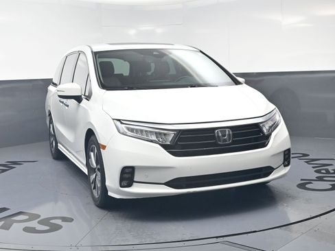 Used 2022 Honda Odyssey Touring image 3