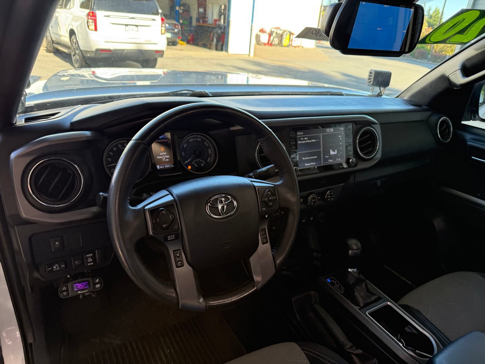 Used 2020 Toyota Tacoma TRD Off-Road AWD/4WD image 13