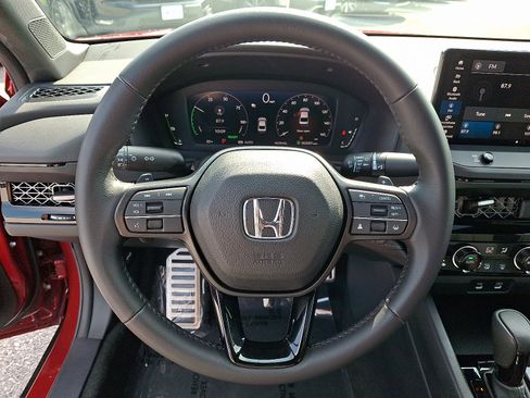 Used 2023 Honda Accord Sport image 19