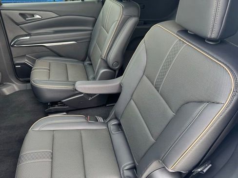 New 2026 Chevrolet Traverse High Country AWD/4WD image 9