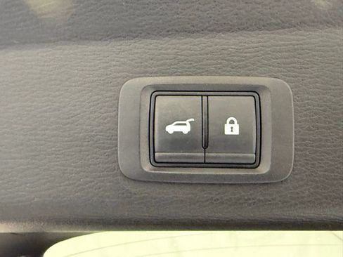 Used 2024 Mitsubishi Outlander SEL Black Edition image 5