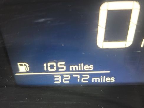 Certified 2025 Nissan Kicks S image 33