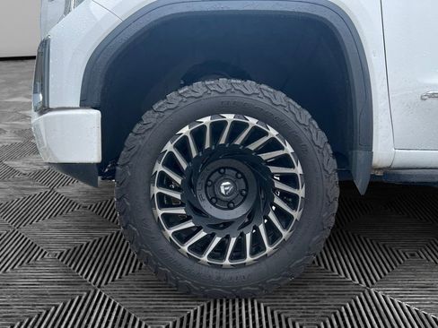 Used 2021 GMC Sierra 1500 AT4 w/ AT4 Premium Package image 36