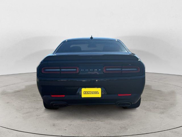 Used 2018 Dodge Challenger R/T Plus RWD image 6