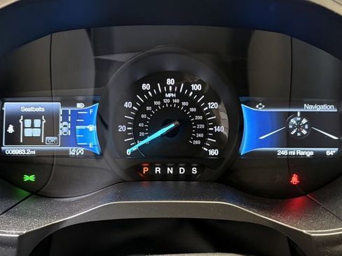 Used 2023 Ford Edge Titanium w/ Equipment Group 301A AWD/4WD image 5