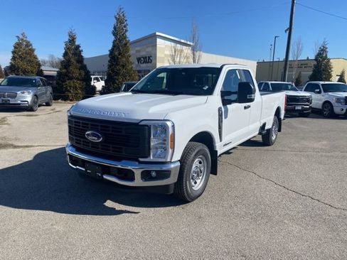 New 2025 Ford F250 XL RWD image 2