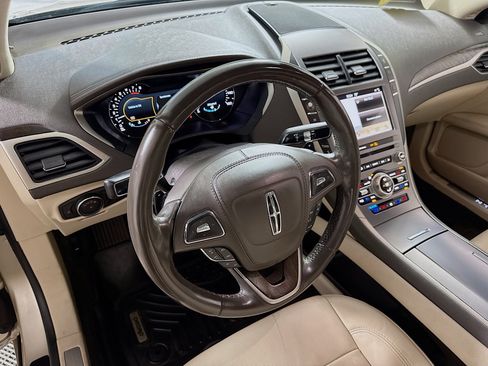 Used 2017 Lincoln MKZ Reserve w/ Climate Package AWD/4WD image 24