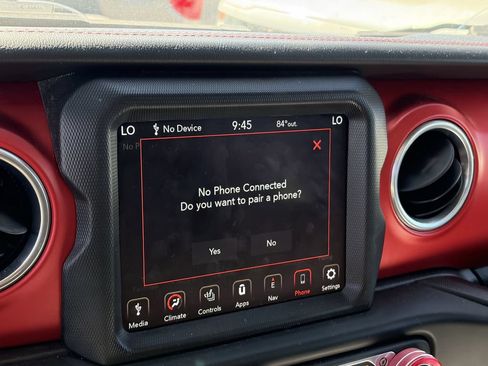 Used 2020 Jeep Wrangler Unlimited Rubicon AWD/4WD image 8