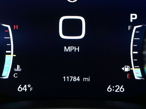 Used 2026 Chrysler Pacifica Pinnacle AWD/4WD image 31