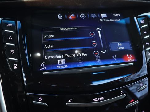 Used 2020 Cadillac Escalade Premium Luxury image 36