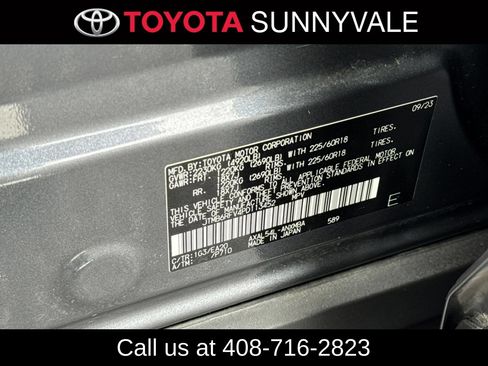 Used 2023 Toyota RAV4 XLE Premium AWD/4WD image 33