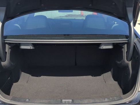 Used 2013 Mercedes-Benz E 350 4MATIC Coupe image 16