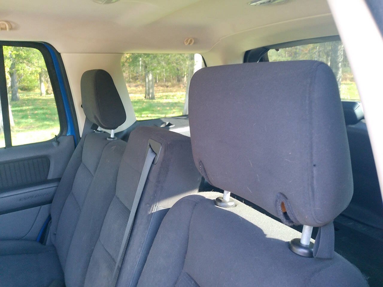 Used 2010 Ford Explorer XLT AWD/4WD image 18