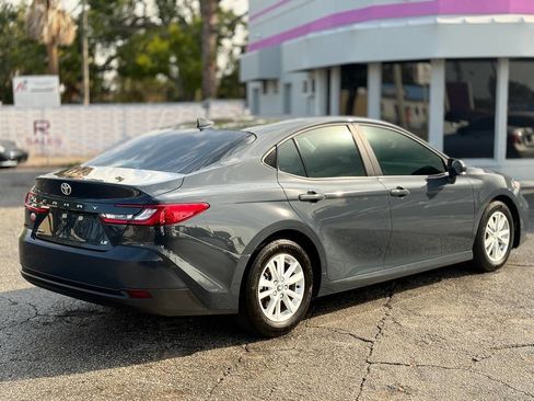Used 2025 Toyota Camry LE image 12