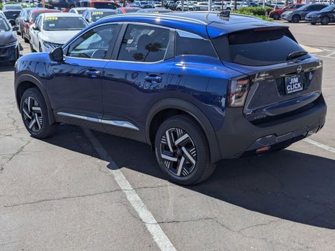 New 2026 Nissan Kicks SV FWD image 4