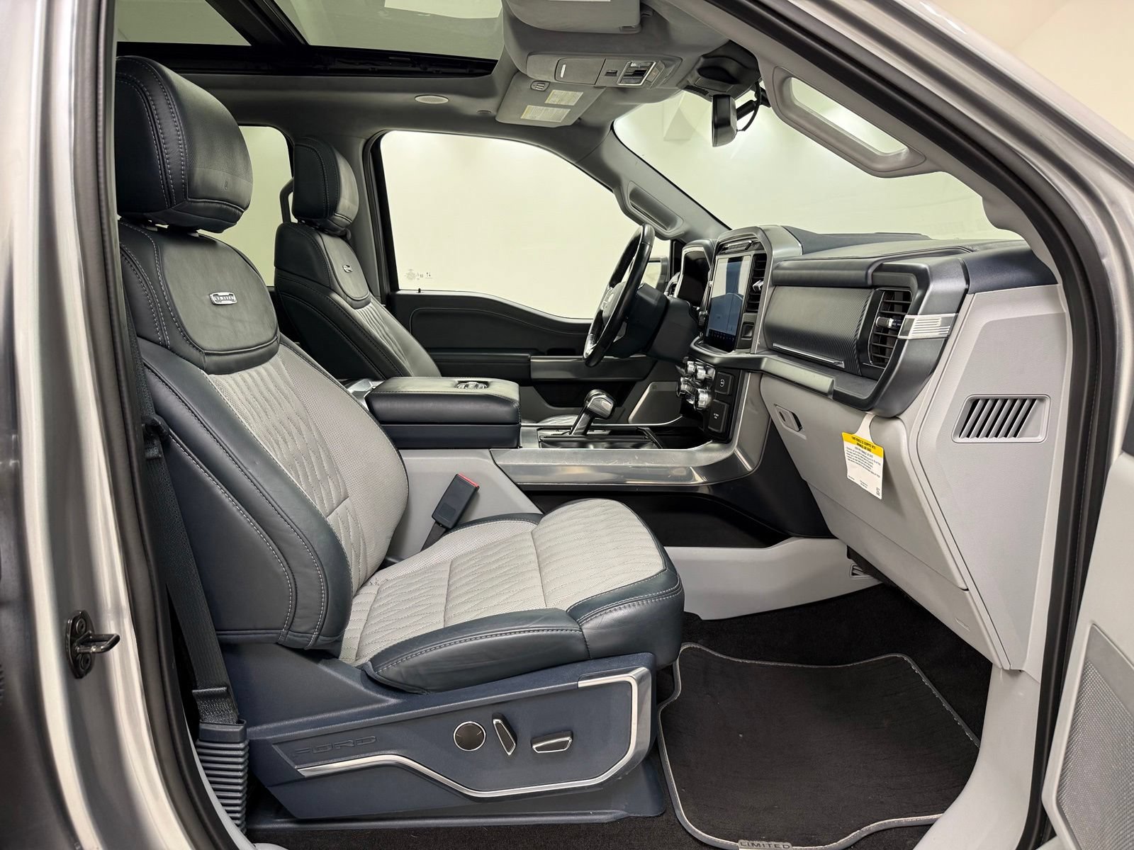 Used 2022 Ford F150 Limited AWD/4WD image 35