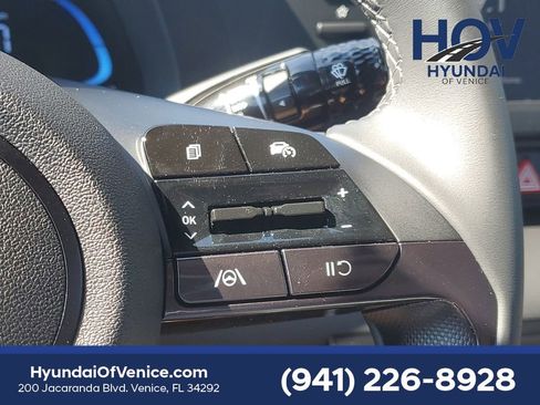 Certified 2025 Hyundai Elantra Sport FWD image 27