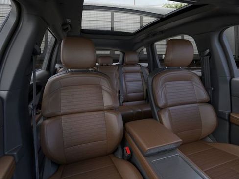 New 2026 Lincoln Nautilus Reserve image 10