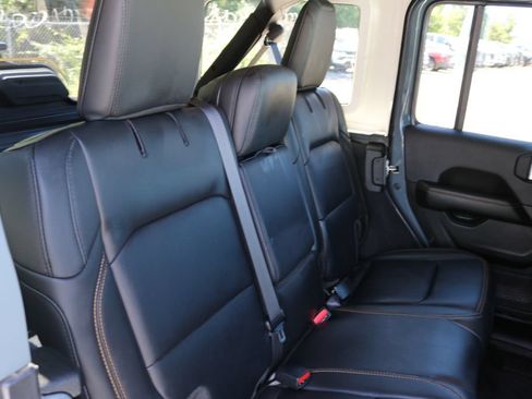 Used 2026 Jeep Wrangler Unlimited Sahara w/ Safety Group AWD/4WD image 18
