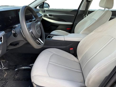 Used 2025 Hyundai Sonata SEL image 9
