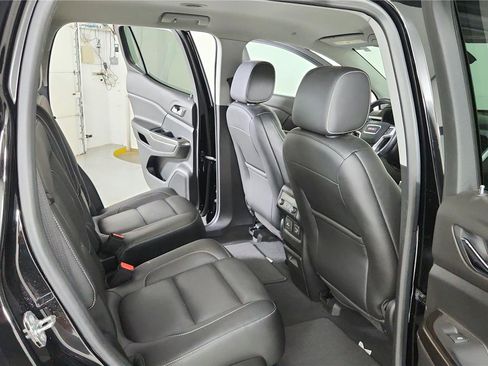 Used 2019 GMC Acadia SLT AWD/4WD image 21