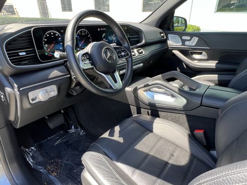 Certified 2023 Mercedes-Benz GLS 450 4MATIC image 17