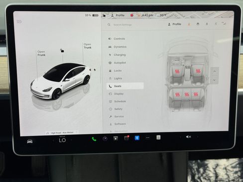 Used 2023 Tesla Model 3 Standard Range image 28