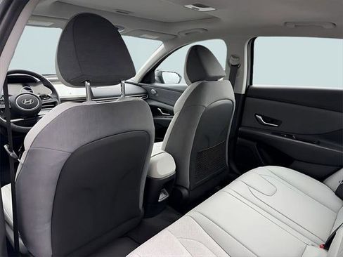 New 2026 Hyundai Elantra Limited image 31