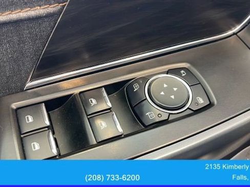 Used 2024 Ford F150 Lariat w/ Equipment Group 502A High image 19