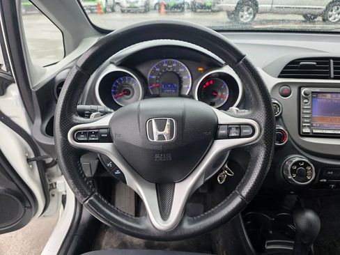 Used 2009 Honda Fit Sport image 35