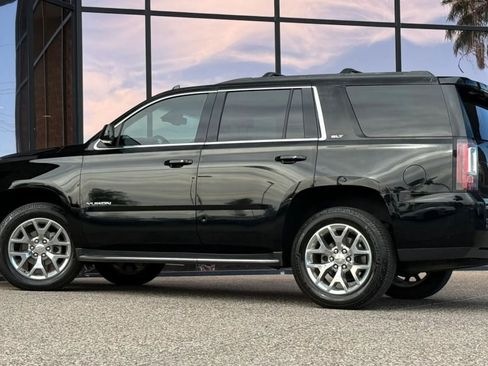 Used 2016 GMC Yukon SLT w/ Open Road Package AWD/4WD image 6