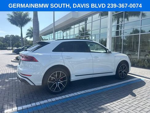 Used 2020 Audi Q8 Premium Plus AWD/4WD image 4