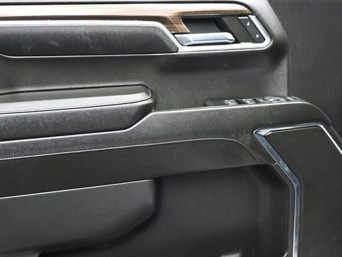 Used 2024 Chevrolet Silverado 1500 LT w/ Protection Package image 11