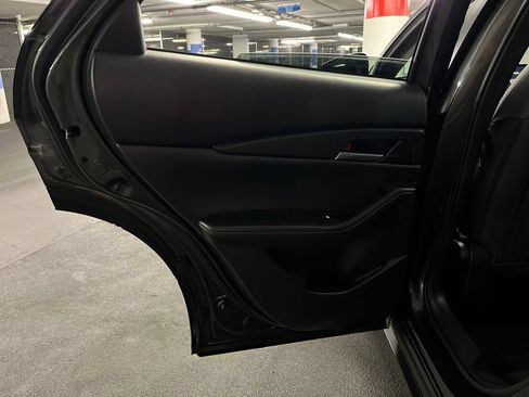 Used 2023 MAZDA CX-30 AWD 2.5 S w/ Select Package image 18