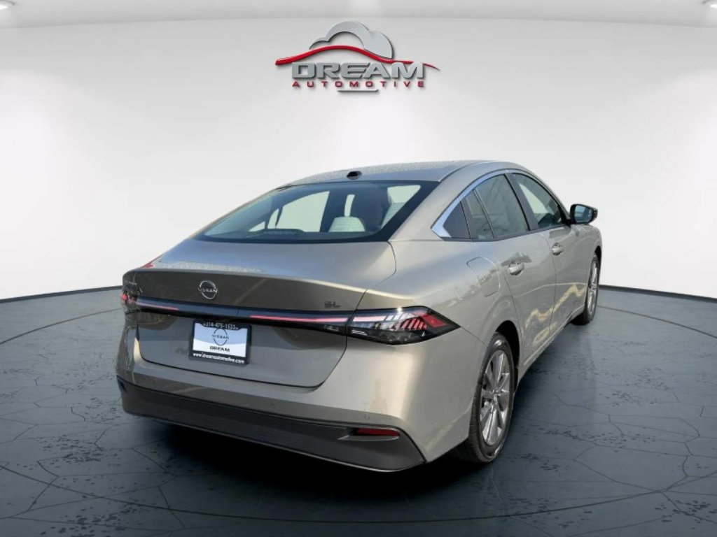 Used 2026 Nissan Sentra SL w/ Floor Mat Package FWD image 13