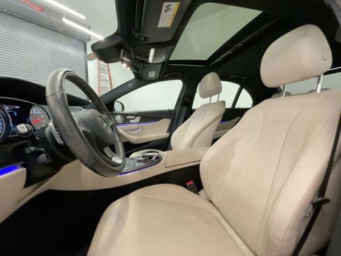 Used 2018 Mercedes-Benz E 300 4MATIC image 14