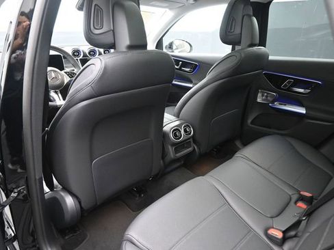 Certified 2025 Mercedes-Benz GLC 350e 4MATIC image 28