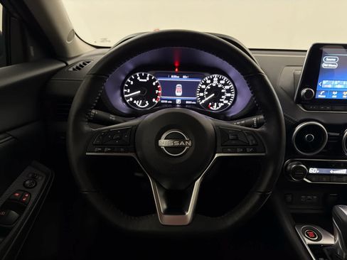 Certified 2025 Nissan Sentra SV w/ All-Weather Package FWD image 17