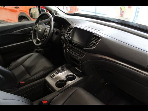 Used 2023 Honda Ridgeline RTL-E image 23